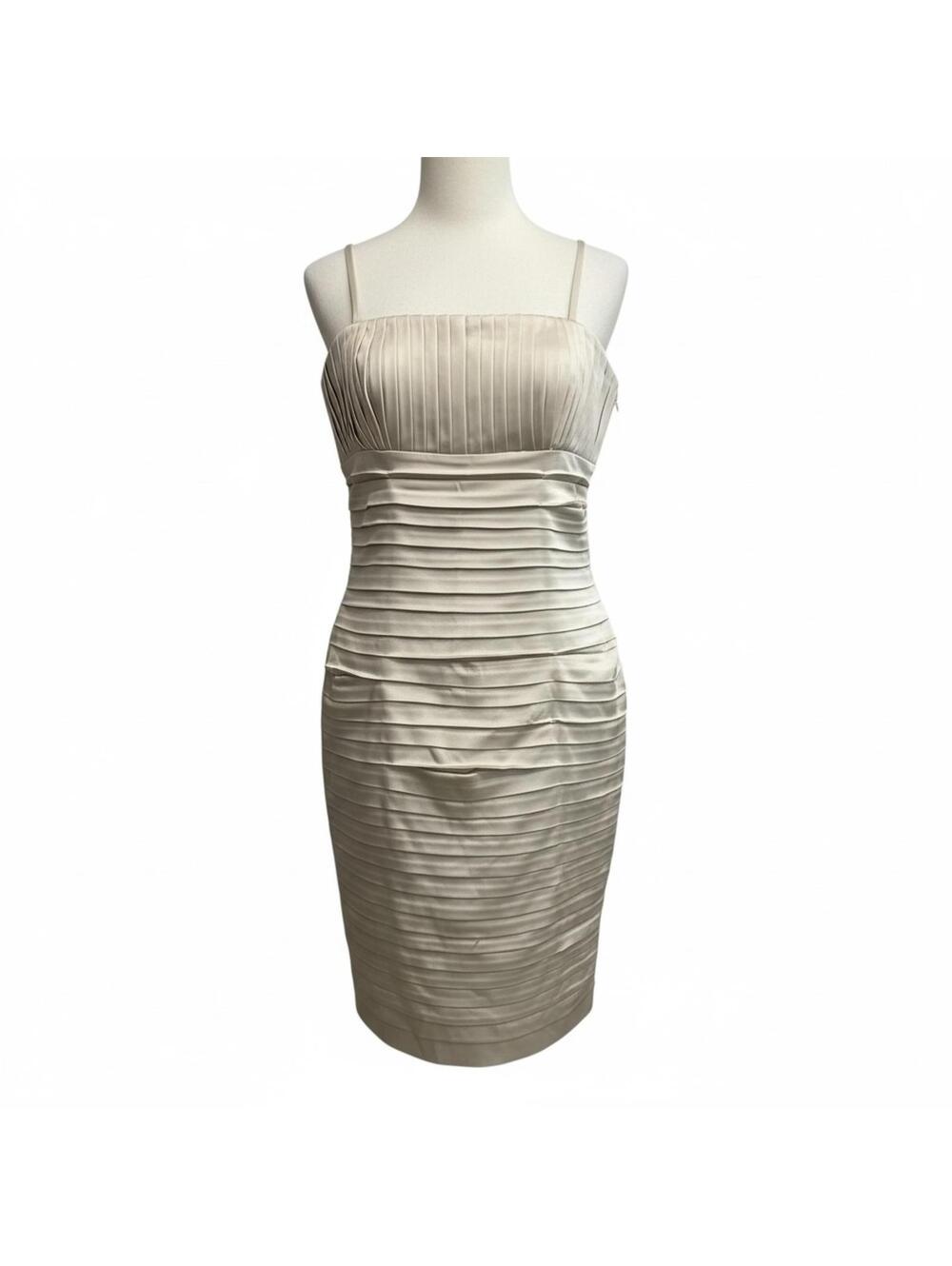 Calvin Klein Women’s Medium Ruched Bodycon Cocktail Dress Missing Size Tag